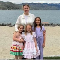 Amy Edwards (@bheehigh98723) 's Twitter Profile