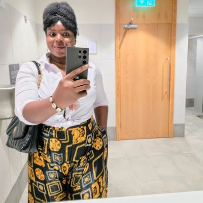 Nollywood film music scholar/
PhD @DCU funded by @Irishresearch Council GOI/
I aspire to be happy.