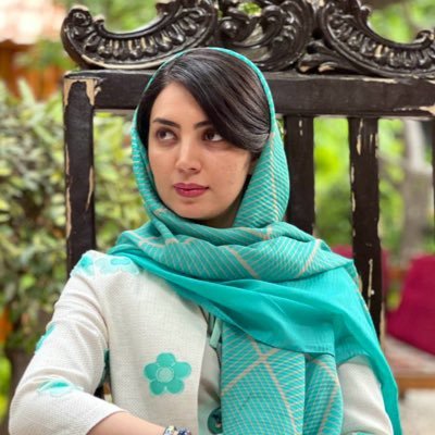 sedna1371's profile picture. #کتاب دوست نقاش🎨📚