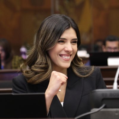 Asambleísta 🧬 Ex selección nacional de Voley de 🇪🇨 Jefa de bancada @bancadaadn