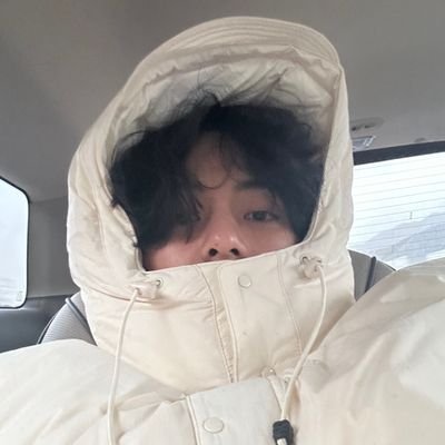 vv_niaa's profile picture. (◍•ᴗ•◍) @BTS_twt แอคนี้จะเป็น Army ตลอดชาติค่าาา member ทุกคนจงเจริญญ อยู่ด้วยกันไปนานๆน้าาา ✨️ 💜