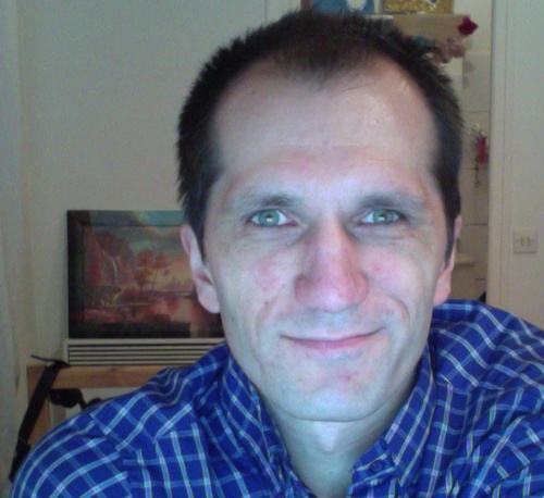 st_yoric's profile picture. o_O developer O_o