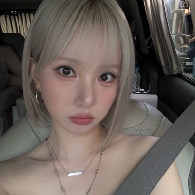eunbiluvrrr's profile picture. BUDDY