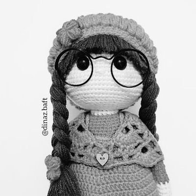 aroosaksaz's profile picture. ای پرچمت ما را کفن🇮🇷