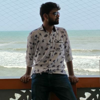 Vish_doesCode's profile picture. Random Techie building stuff 👨💻 | Rank 289@TCS Codevita Round 1 '24 🥈 |🏅Knight at LeetCode(1899*) | React | Nextjs | Springboot | Devops ⚙️