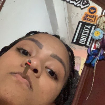 reclamações, lembranças, melancolia e CURINTIA ✨