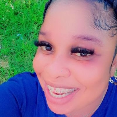 Melissia12345's profile picture. 