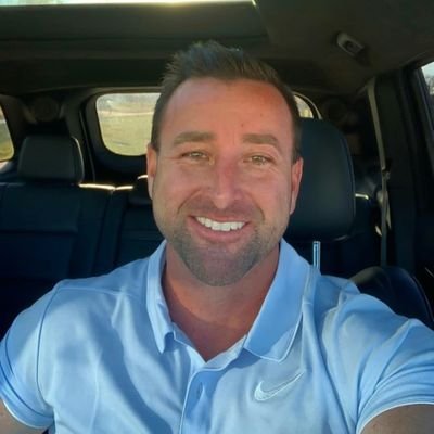 Learn to love yourself| Engineer| Cleveland Cavaliers fan| Dog 🐶lover
Let's spread positivity and connect--Life is too short to settle for less #$mile🇮🇹🇺🇲