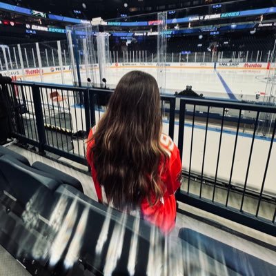 martaa_kaa's profile picture. hockey is my comfort zone 🏒 | @flapanthers enthusiast | certified swiftie