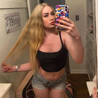 Disponible pour des rencontres payant
mon telegram @Badet_09