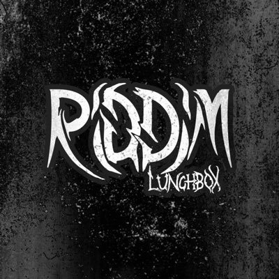riddim_lunchbox's profile picture. 23 | I make shitty ass music on a tampon. @blackskullbeatz is a dumb motherfucker