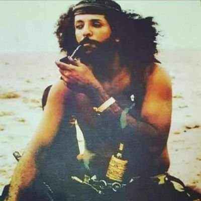 SADDAM05070's profile picture. ايا مجد يعرب قم كفاك سبتا 
ف الأن وقت الجد  ليس مزحا 
أحفاد من بالأمس كنت مليكها 
اليوم صارو   يملكون    حماكا