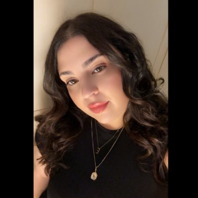 ezgishbz's profile picture. 