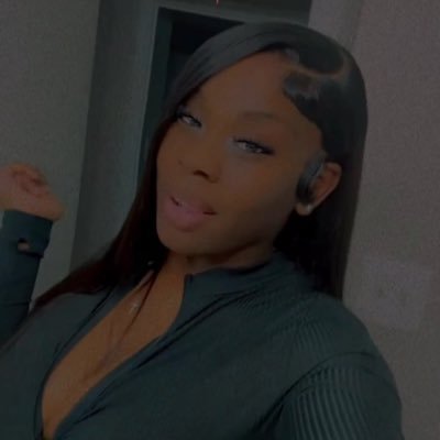 nicholsale16672's profile picture. 