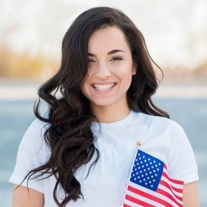 Emilycarter690's profile picture. https://t.co/6HiRZzfrWj