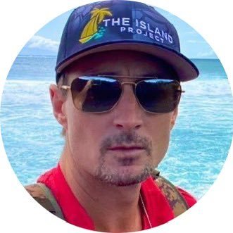 The creator of AMTV. #Bitcoin Rich ‘Hard-hitting and in your face!' #1000X Subscribe https://t.co/mKVSownoZT #IslandProject https://t.co/CjKtimS0w7 🔑