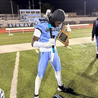 Student Athlete Class of 2026🎓, 5’10 155lbs, 3.6 GPA, ATH, Gateway Stem🐆🏈 https://t.co/w2g6R4Pdep #: +1 (314) 705-8966