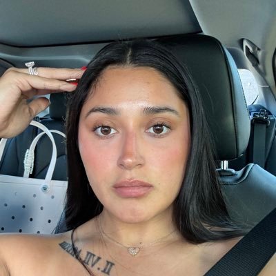 emilyagracia's profile picture. by the Glory of God | J 💍 | TX