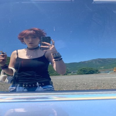 somestrangeland's profile picture. Ⓐ │i hate x