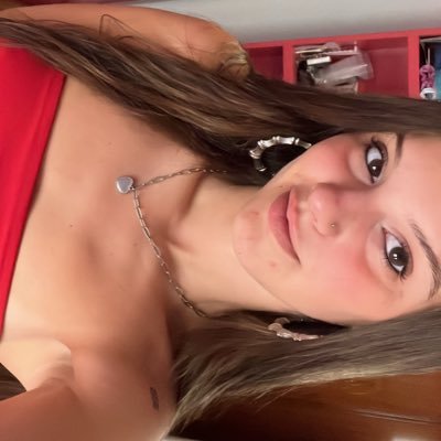 carlacortacero's profile picture. https://t.co/oTWZGJSdgp