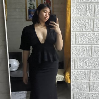 _suppcia's profile picture. colon dash parenthesis