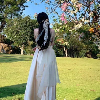 Dimasarestu's profile picture. Life rewards those who persevere. Keep grinding, keep growing, and keep shining💼