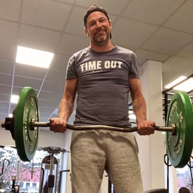 Wallerstrom10's profile picture. Intresserad av samtalet med människor, vi får mer än gärna tycka olika = utvecklande!