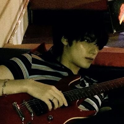 mingyu's wife (it's really true, confia) ; ☆ collector acc: @dearstimia