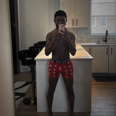 SexyyKT1's profile picture. Lash Tech💗, STL , Pharmacy Tech 🏩 , instagram- kevinn_tramari