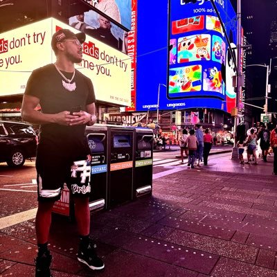 ✨#Quinning✨ Instagram:@Yung_Angel843 Snapchat:@ChicoRico_Suave #LongLiveLu❤️🕊