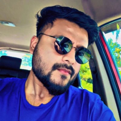 Pratikicks's profile picture. Bansuri mai sur hote nahi, janmane hote hai🪈