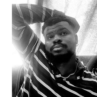 VWORE THE FREE.
PROFESSIONAL PEN,
CREATIVE DIRECTOR.
MUSIC LINK 👇🏿