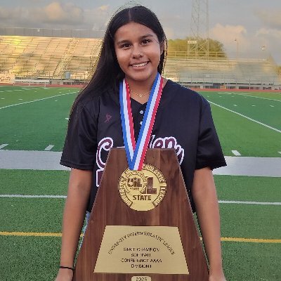KKRodriguez2028's profile picture. Calallen Highschool 2028 / TX Bombers Hybrid Gold Saenz / Utility/ Corners/ Bats R/ Throws R