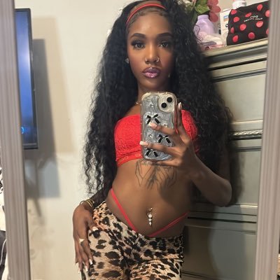 Jus a gyal doing gyal tings IG: Sentfromfuckin.heaven 🪽