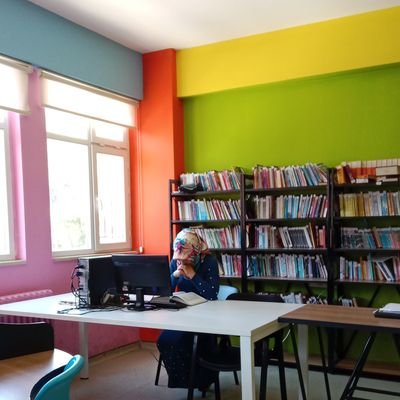 ADİL biri olmaya çalışın.
Vermeniz gereken tepkileri verecek cesaretiniz yoksa, kendinizi iyi biri sanmayın...
Erzurum25/ samsun 55