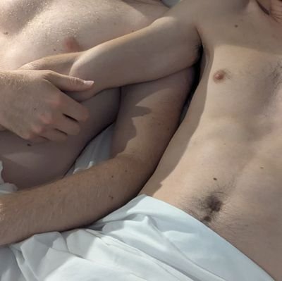 French gay couple 😊 27 & 28
NSFW - 🔞 Erotic pictures/videos 📸