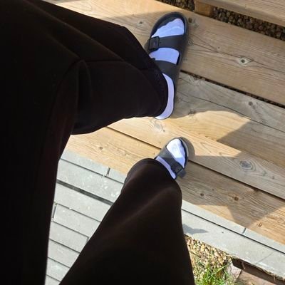 Always thankful!
Easily riled, easy to please!
Short women advocate!
Muslim!
When you hear of my death, please say a prayer for me, ask Allah to grant me Nur!