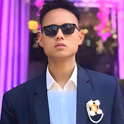 AryeenS69's profile picture. 🎯 Exploring ideas that inspire, engage & entertain.