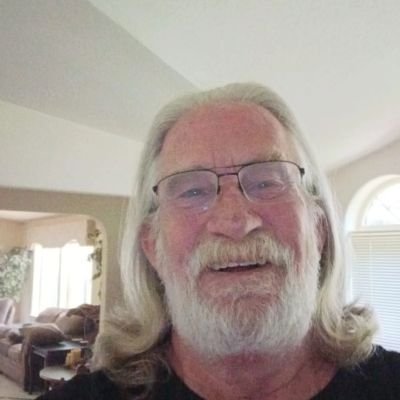 MForvever98197's profile picture. 