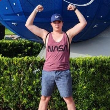 GTLugo's profile picture. 🐾🌽🍵
👾software engineer / game dev👾
🦊kemomimi fanatic🦊
Estoy estudiando Español
日本語を勉強しています
he/him
banner: https://t.co/y623vJxWsu