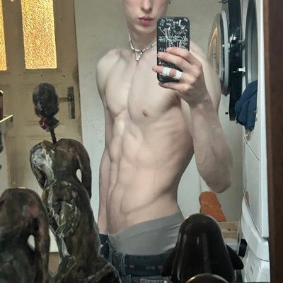 50% for you . Enjoy new Trans Sextape …New Sex tape every Sunday and over 100 Cums in normal Feed https://t.co/QDvEciUZcm #twink