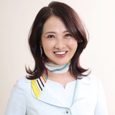 1万人以上の印象を変えた声とマナーの専門家|著者https://t.co/liMMuScHgM . https://t.co/4oMLH3fg4e | https://t.co/UwCDKzldlM先生のマナー大全|研修講師|生徒、教員マナー研修など