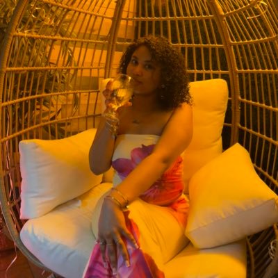 faithedalis's profile picture. 