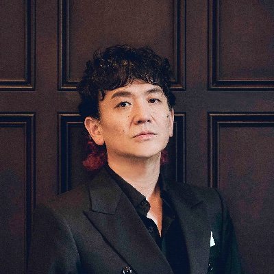 ゴスペラーズ 安岡 優、2025年8月5日に満51歳、健康です。
アルバム「バラードが聴こえる」リリースから10年。再びバラードが降り出します。
まるで地層のように、ここで時を重ねるのも良いかもしれません。
安岡 優の文には #ユタカ 、スタッフのお知らせには #スタッフ で呟きます。