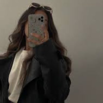 rienv1's profile picture. 