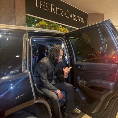 gordon_nelly_'s profile picture. LB @morehousefb