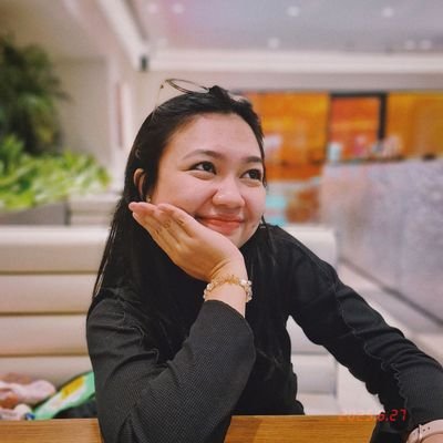 fanyvilla's profile picture. easily feel hungry n sleepy