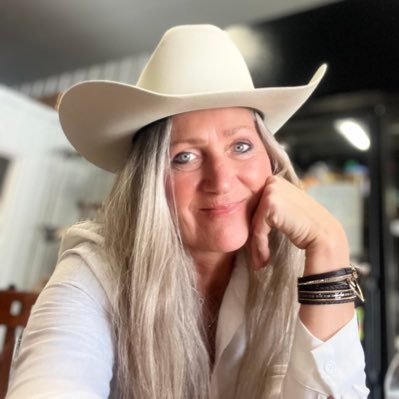 MntMamasFarm's profile picture. Banned 3x on Tiktok with over 40K followers for being a Deplorable 😂🙌🚂🇺🇸
