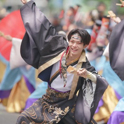 大学4年生¦東京&高知¦よさこい¦よく飛ぶ人¦'19~'20音ら韻 '20~'22燦-SUN- '22~'24おどりんちゅ(14代目代表) '25~ SA:GA-彩雅- / 七福よさこい連祝禧¦第6回全学幹部
