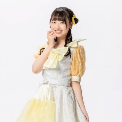 【dela】13期生🎶⭐️ 愛知県出身💕 高校1年生の15歳です!!担当カラーはクリームイエロー💛🤍 特技はジョイマン、小梅太夫さんのモノマネ✨、柔軟です🩰 趣味はカフェ巡り☕✧、読書📖、カラオケに行くこと🎤※アカウントは事務所管理です(ˆ꜆ . ̫ . ).ᐟ.ᐟ 応援よろしくお願いします🙏